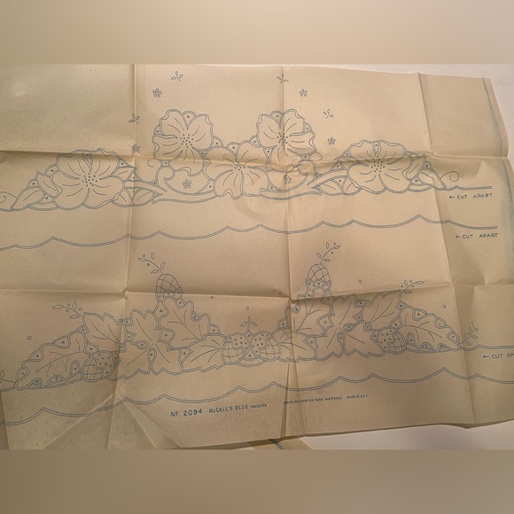 VINTAGE McCALL’S CUTWORK DESIGN PATTERNS. - Picture 5 of 7